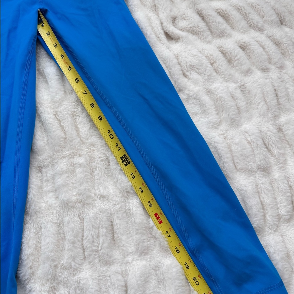Lulu Lemon Wunder Train High Rise Crop Sz 4